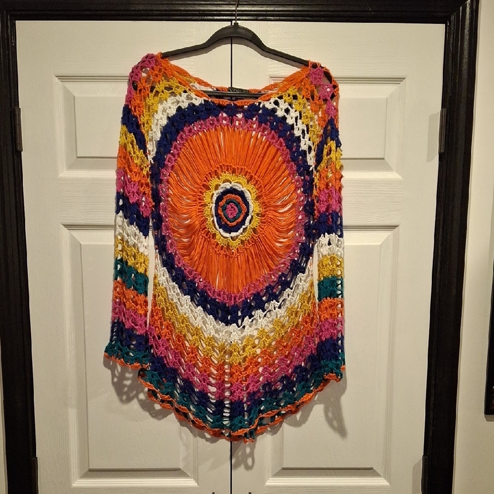 VENUS Multicolor Crochet Poncho